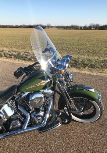 Harley Davidson Heritage Springer Replacement Windshield fits HD Detachable King Size Brackets photo review