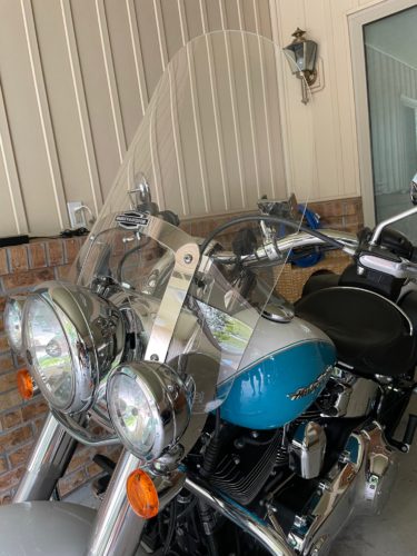 Harley-Davidson | Softail Deluxe/Heritage/Fat Boy Windshield fits Nostalgic HD Detachable Brackets | 1988-2017 photo review
