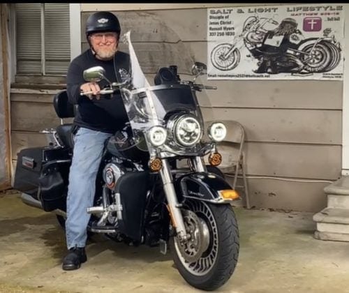 Road King | Harley Davidson Replacement Windshield (5 Holes Across Horizontal Bracket) photo review