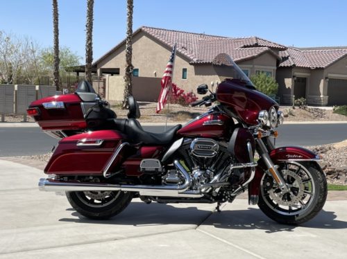 Click to view full screen Electra Glide/Limited | 2021 Revival Windshield & 2014-2023 | Harley-Davidson® Windshields photo review