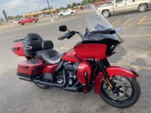 Click to view full screen Street Glide Windshield 2014-2023| Harley-Davidson® Windshields photo review