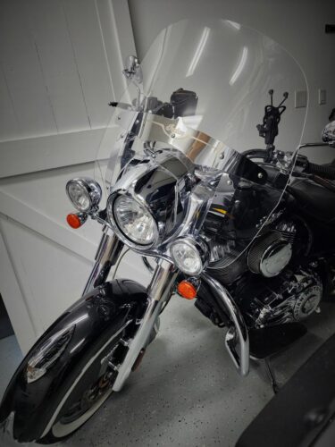 Indian Chief Vintage Replacement Windshield 2014-2019 photo review