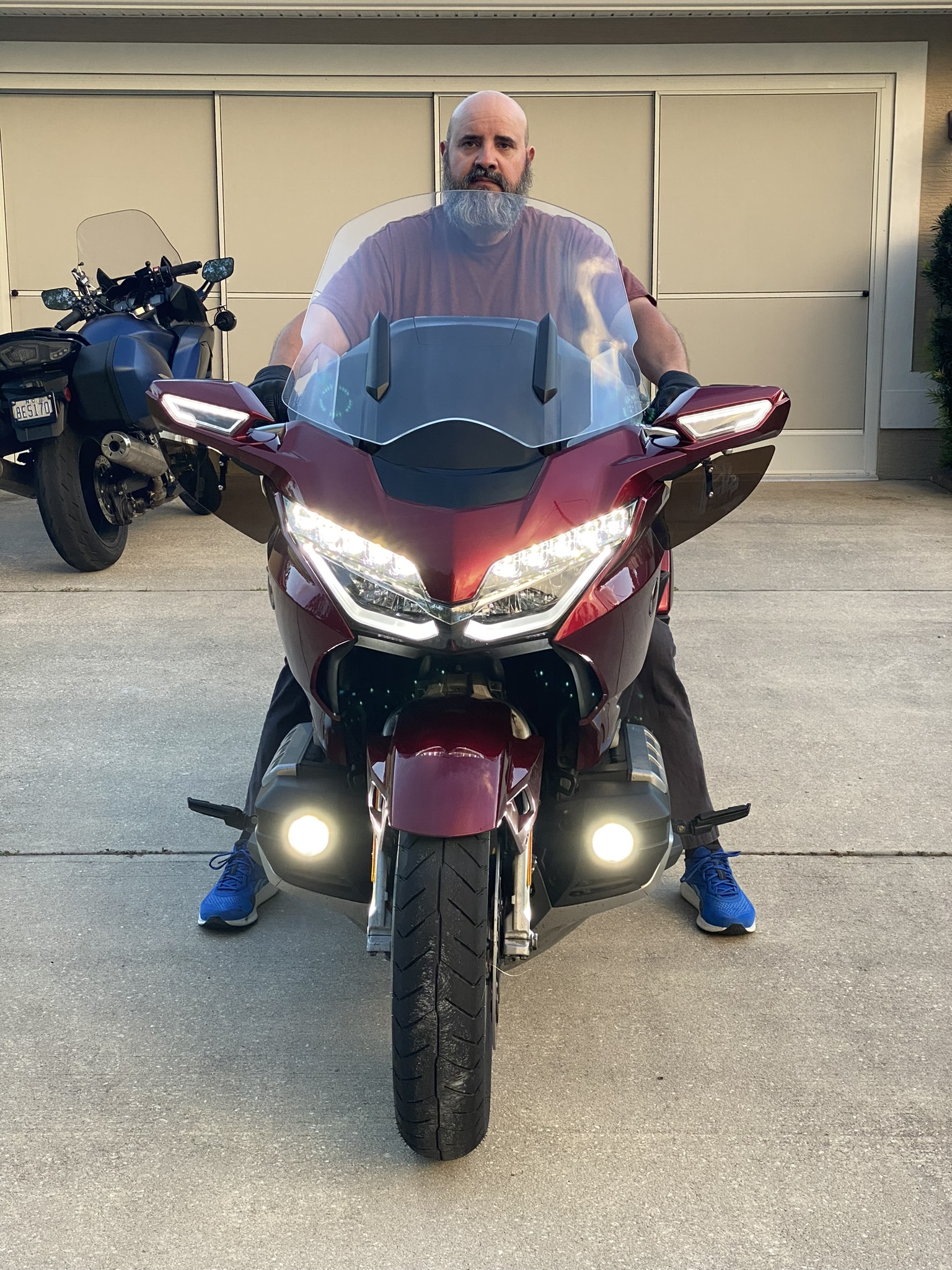Click to view full screen 2018-Present Honda Gold Wing Touring Windshield Replacement photo review