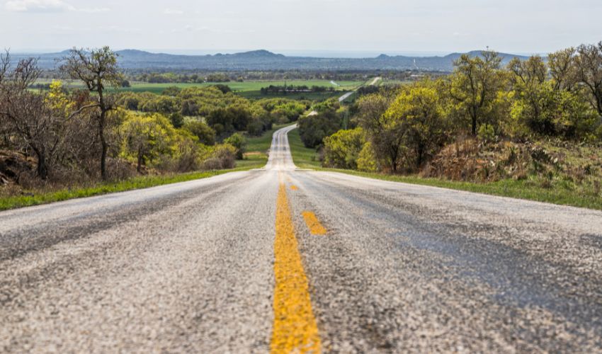 Embrace the Open Road: The Best Warm Winter Motorcycle Destinations in the U.S. with Clearview Shields 5 winter motorcycle rides texas hill country
